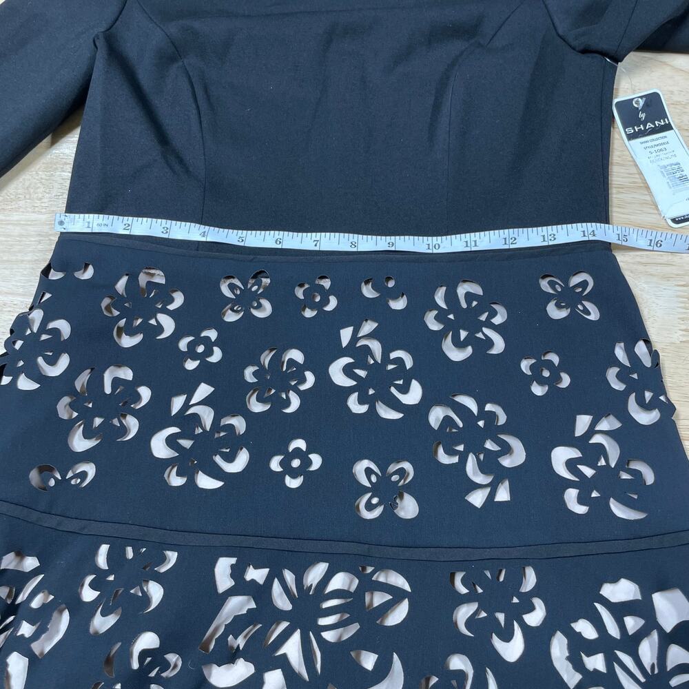 Shani NWT Laser Cut Ponte Fit & Flare Black Nude Dress Size 4 Floral Half Sleeve - Picture 7 of 10